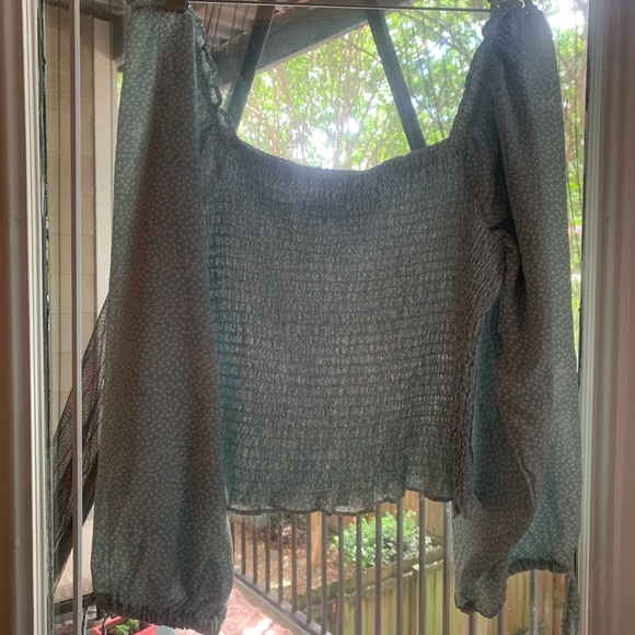 princess polly blue off the shoulder top 8 tight fitting - Picture 2 of 3